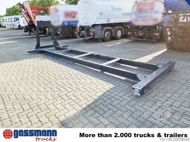 Cassone scarrabile  Abrollrahmen 6000mm mit Containerverriegelung für