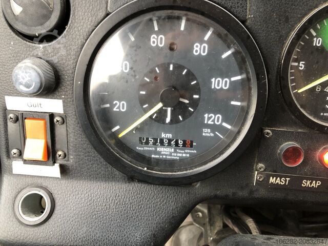 Truck chassis Mercedes-Benz 1622 SK 4x4 4WD Seilwinde Steel/Steel