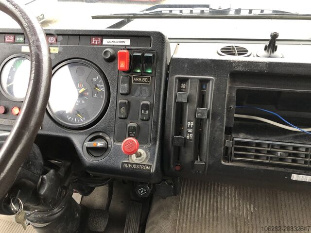 Truck chassis Mercedes-Benz 1622 SK 4x4 4WD Seilwinde Steel/Steel