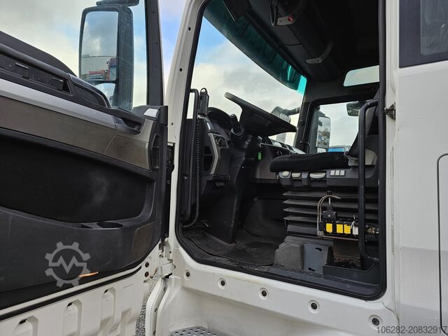 Roll-off tipper truck MAN TGX 26.440 Euro5, Defekt, Motor startet