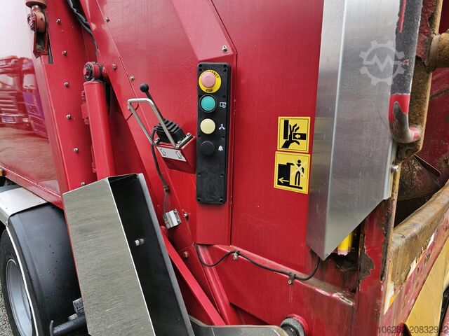 Garbage truck Volvo FL240 mit NTM 12cub K-2KMAXI 7.9+4.1 EUR