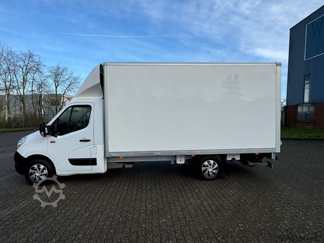 Transporter with suitcase Renault Master Koffer mit Ladebordwand *Klima*