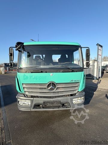 Driezijdige kipper bestelwagen MERCEDES-BENZ Atego 818 Kipper AHK Anhängerhydraulik