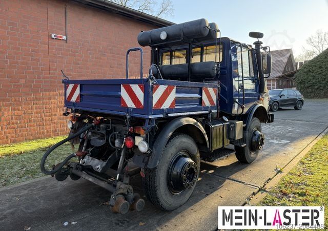Samochód do zadań specjalnych UNIMOG U 1600 Zweiweg ZW 100 AHK 600t nur 14.089 km