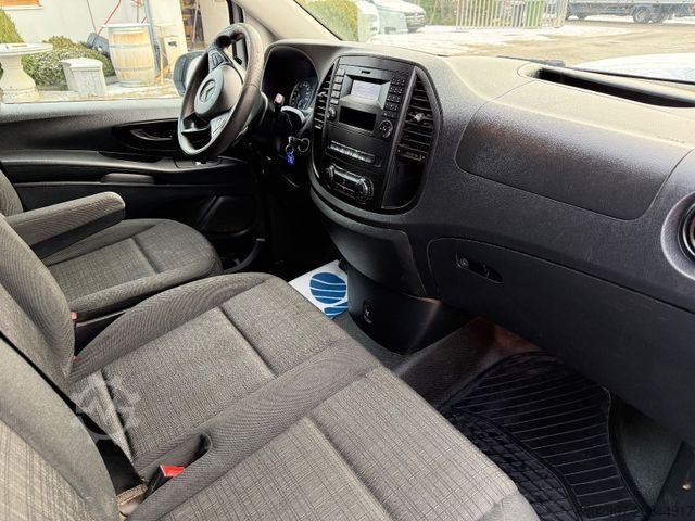 Locostréa Locostréa Locostréa