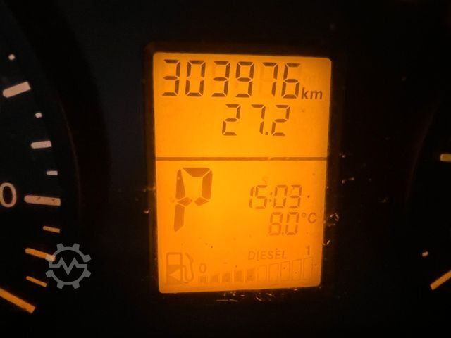 Minibús MERCEDES-BENZ Sprinter 213 BlueTEC 9 sitze Klima iebetür