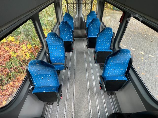 Minibús MERCEDES-BENZ Sprinter 311 Cdi Automatik L2H2 VDL 9Sitze Lift