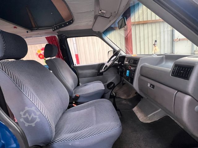 Caravana/autocaravana VOLKSWAGEN T4 Multivan 2.4 Diesel Wohnmobil GetriebeSchaden