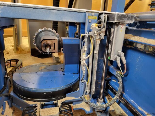 Asztalosgép Hundegger K2-Industry & Pick & Feed