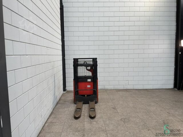 Stapelaar Linde L10