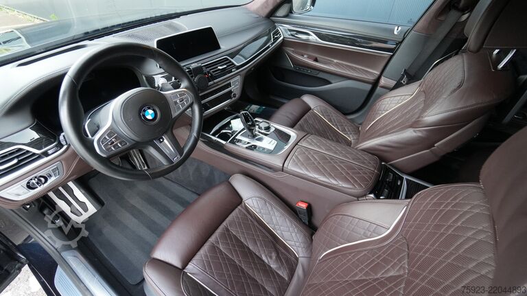 Personenvervoer BMW 745Le xDrive Hybrid 6-cyl