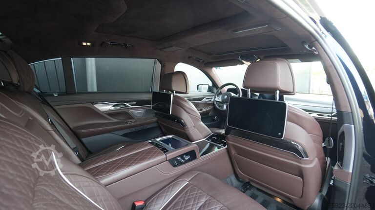 Personenvervoer BMW 745Le xDrive Hybrid 6-cyl