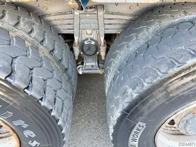 Mercedes-Benz Actros 4144 / 8x4 / retarder / wywrotka trójstronna / Euro 5 / 273 tys. km Mercedes-Benz Actros 4144 /8x4/Retarder/Muldenkipper/Eu5/273tkm