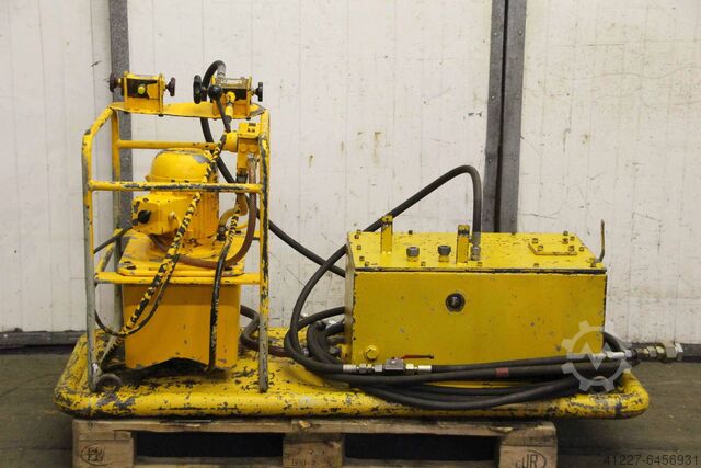 Unidade hidráulica 1,5 kW/1400 rpm Frieseke & Hoepfner MKP R 14/9-1,6 450 bar