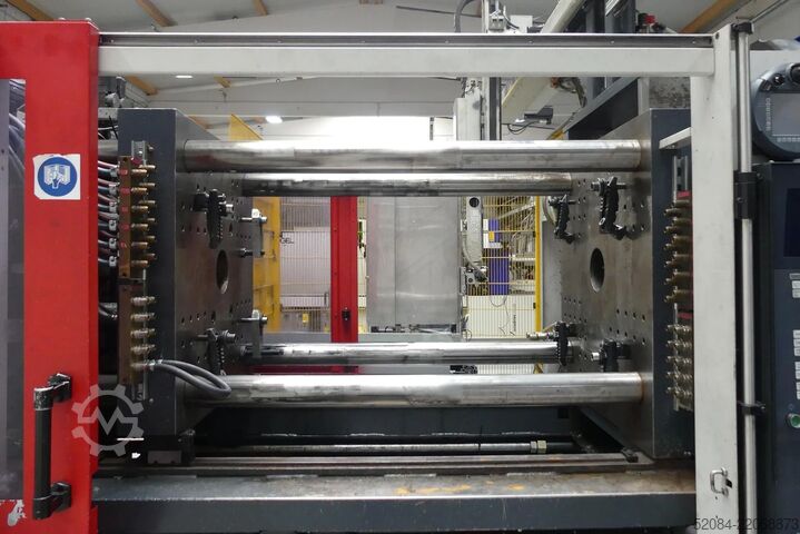 Spuitgietmachine FERROMATIK K-TEC 250s FERROMATIK MILACRON K-TEC 250s