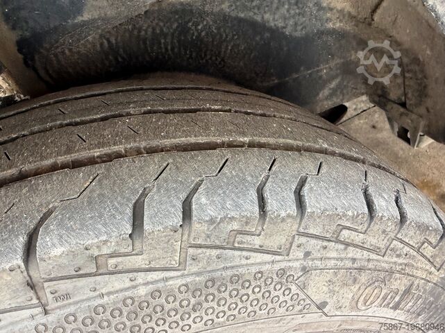 Truck with fixed body FIAT DUCATO MAXI 250