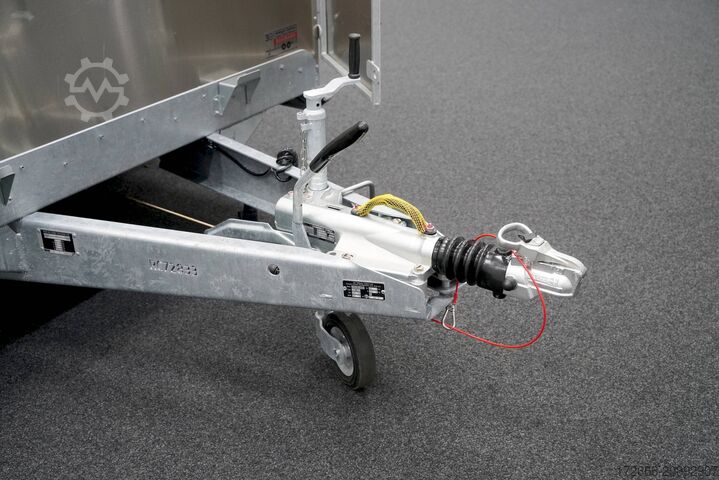 Veewagen Ifor Williams TA510 | 10x6 | RAMPE-/TÜR-KOMBI 311X178X183CM VIEHANHÄNGER | 2X LÜFTUNG