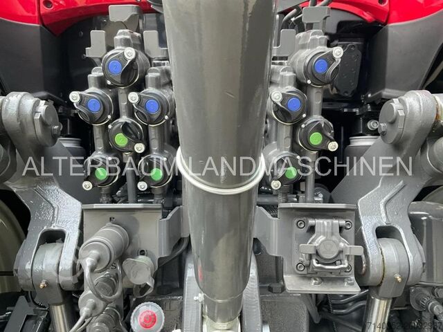 Traktor Valtra Q225