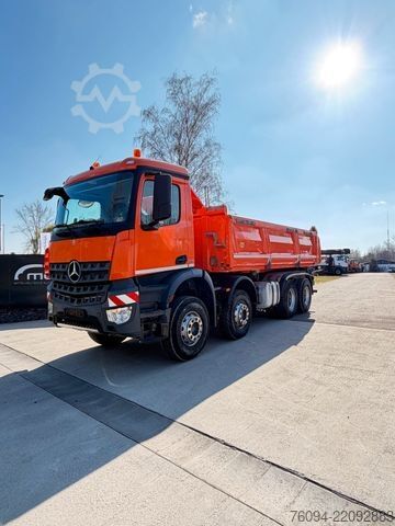 Driezijdige kipper MERCEDES-BENZ Arocs 4142 8x4 MEILLER Kipper Bordmatik