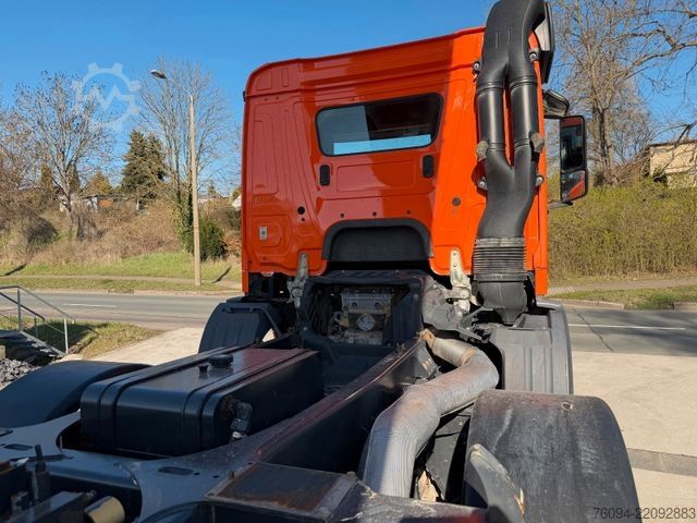 Driezijdige kipper MERCEDES-BENZ Arocs 4142 8x4 MEILLER Kipper Bordmatik