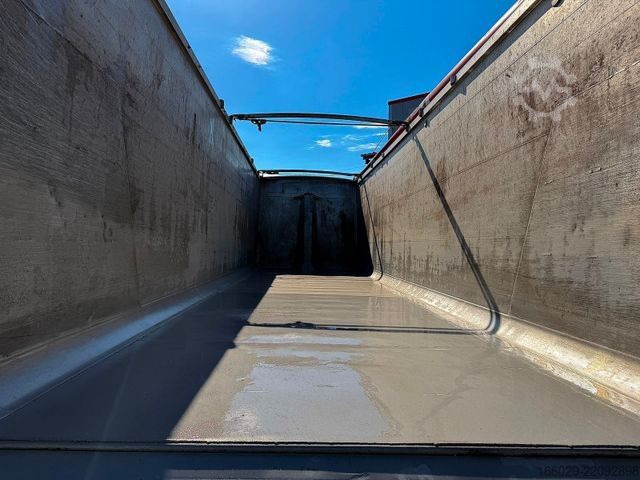 Sklopný návěs BENALU Bulkliner 95 S 50 m³ Agrar