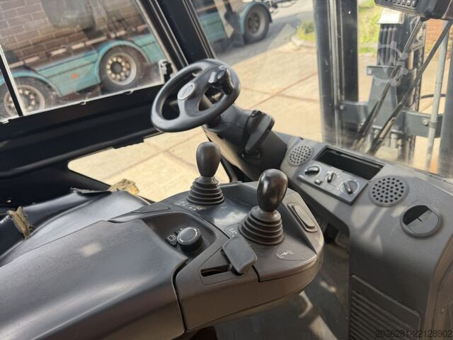 Περονοφόρα ανυψωτικά LPG Linde H30T-02
