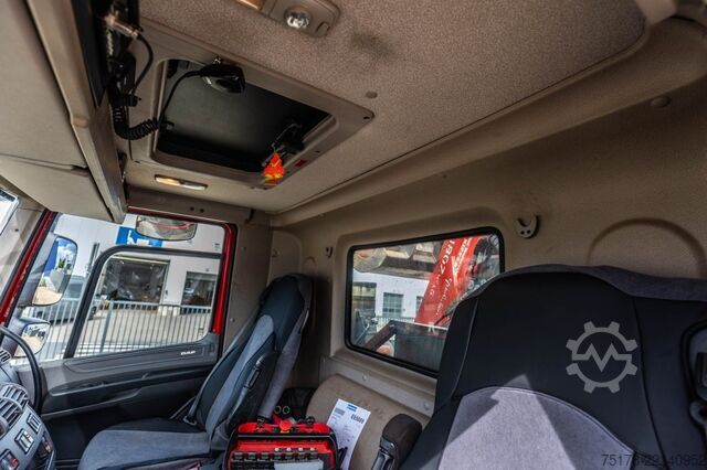 Sistema de brazo de gancho DAF CF 440 FAK-8x2 + Palfinger Epsilon Q180 Z95TR