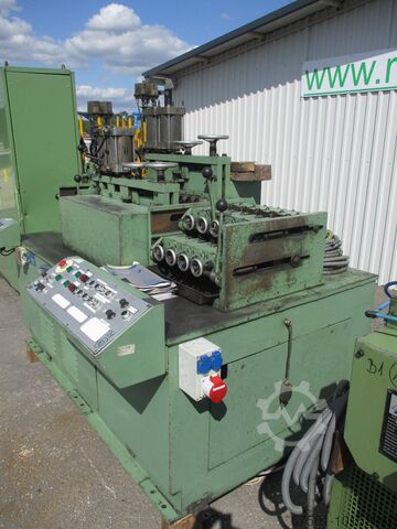 Rollenaanvoer- en rechtzetmachine ALBA GEORG Vorschub Richtmaschine (2192)