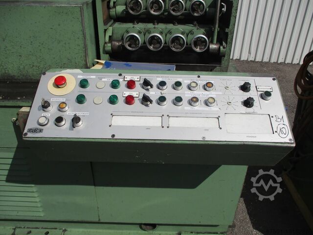 Rollenaanvoer- en rechtzetmachine ALBA GEORG Vorschub Richtmaschine (2192)