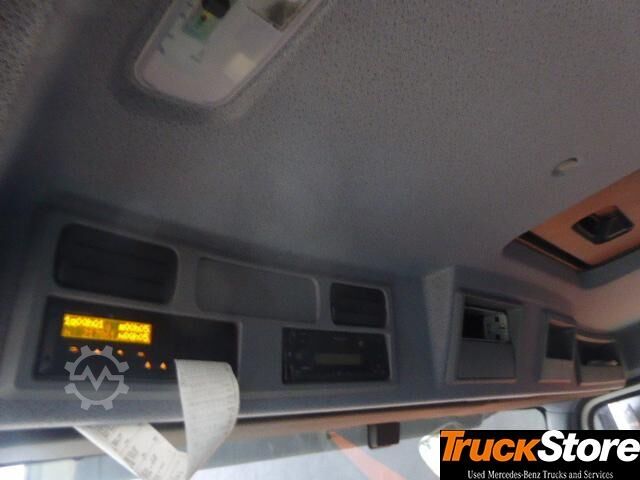 Caminhão frigorífico  Atego 1530 L mit Aggregat