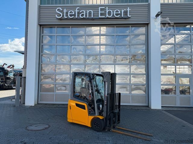 Čelní vysokozdvižný vozík JUNGHEINRICH EFG 215 / Triplex: 4.25m! / SS / nur 2.865h!