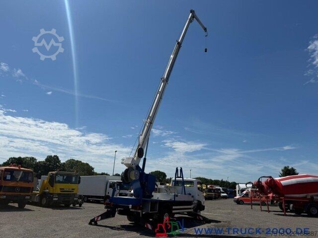 Vrachtwagen met kraanopbouw Mercedes-Benz 814 Böcker Montage- Dachdecker+Arbeitskorb 25 M.