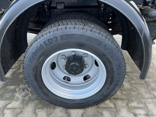 Tipvogn varebil FUSO 7 C 15 Kipper Meiller Kran Fassi Klima