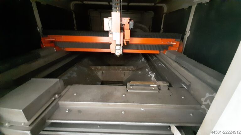 Laser cutting machine Bystronic BySprint Fiber 3015