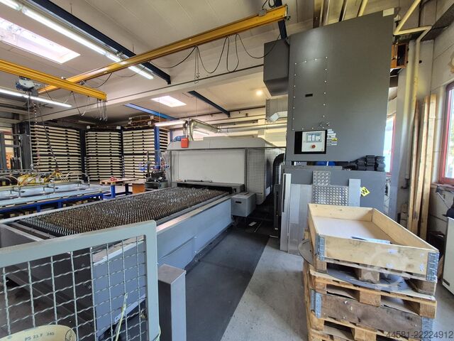 Laser cutting machine Bystronic BySprint Fiber 3015