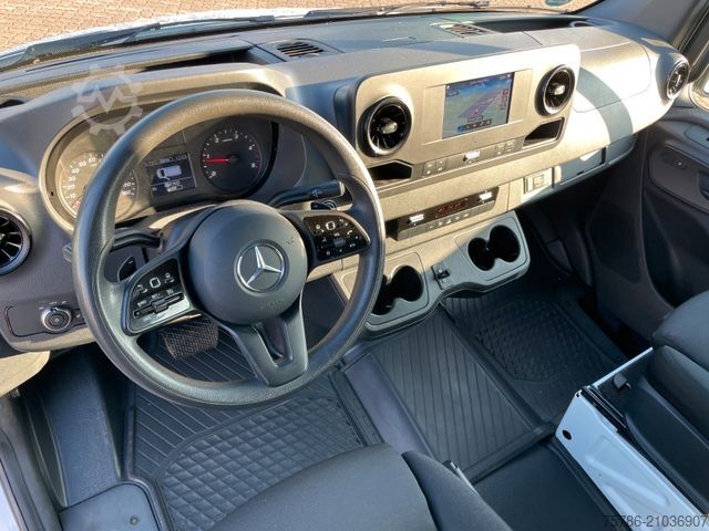 Kleinbus MERCEDES-BENZ Sprinter 319 CDI L2 Mixto/ 4x4/ Autom./ AC/ LED
