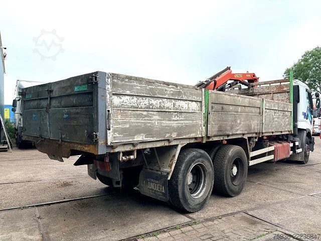 Volquete con grúa Renault Premium 385 .26G 6x2 PALFINGER / KIPPER (MECHAN...