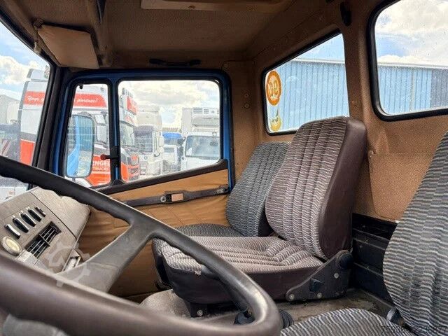 Fourgon porte-voitures Mercedes-Benz LK 914 (6-CILINDER) RECOVERY TRUCK (FULL STEEL ...