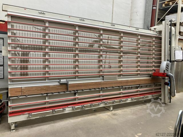 Sierra vertical para tableros Striebig COMPACT 5220