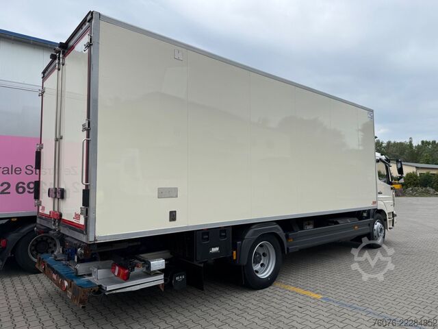 Soğutuculu kamyon MERCEDES-BENZ 1530 LL 7m Tiefkühler LBW Thermo King T1000R