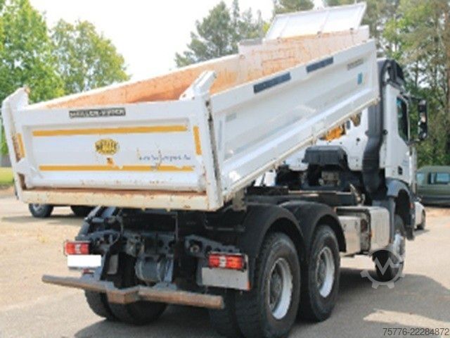 Üç taraflı damperli kamyon MERCEDES-BENZ 3343 Arocs 4 Allrad 6x6 MEILLER  Only 34.000 Km