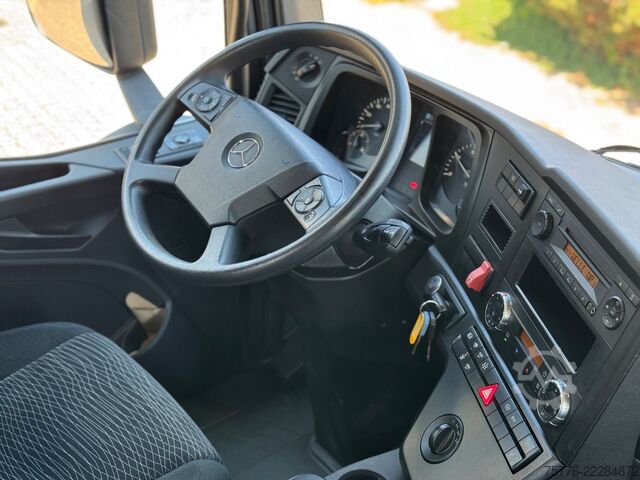 Camion-benne tricar MERCEDES-BENZ 3343 Arocs 4 Allrad 6x6 MEILLER  Only 34.000 Km