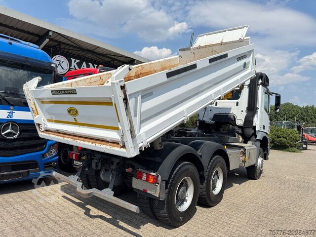 Trójstronna wywrotka MERCEDES-BENZ 3343 Arocs 4 Allrad 6x6 MEILLER  Only 39.000 Km