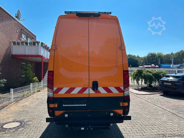 Yüksek tavanlı panelvan IVECO DAILY 70-210 Hi-Matic Maxi Hoch und Lang 4x2