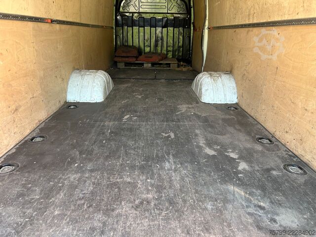Yüksek tavanlı panelvan IVECO DAILY 70-210 Hi-Matic Maxi Hoch und Lang 4x2