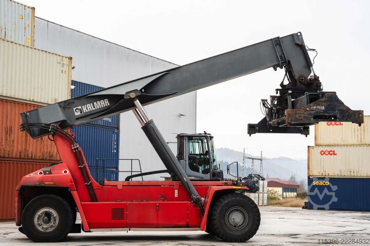 Tam konteyner erişimli istifleyici Kalmar DRG420-60S5