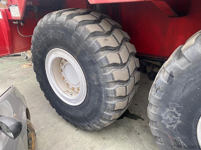 Bouwkraan - onder draaiend Other Link-Belt RTC-80100 II