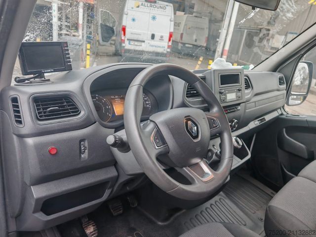 Transporter mit Koffer RENAULT Master