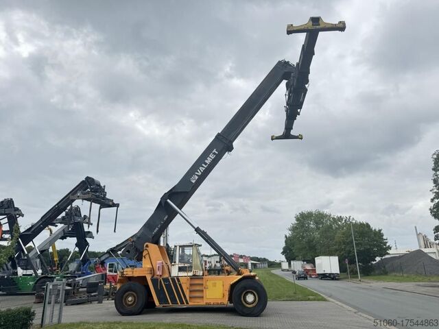 Volle container reachstacker Kalmar Valmet RSD4118-4TL