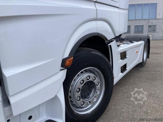 Standard tractor unit  Actros 1845 LS